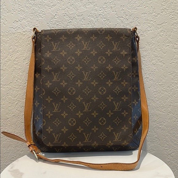 Louis Vuitton Musette Brown Monogram Messenger Bag - Picture 1 of 13